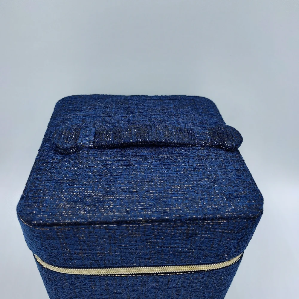 CHANEL Beauté Blue Tweed Vanity Cosmetic Train Case Zippered Beauty Organizer